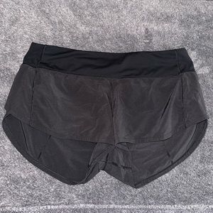 Lulu lemon speed up low rise shorts